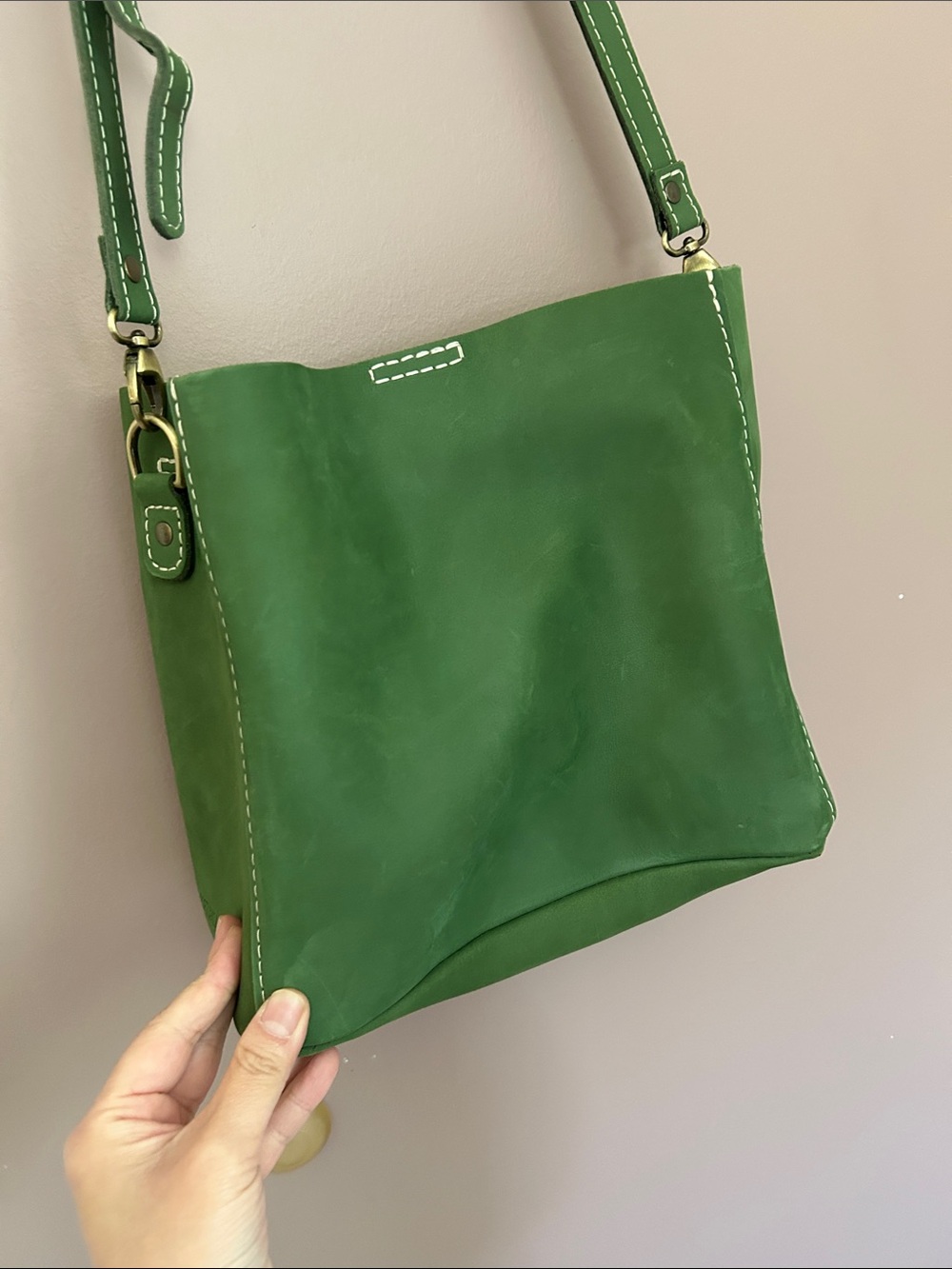 Portland Leather Goods Butterfly Bucket Bag Succulent Green - Picture 6 of 13